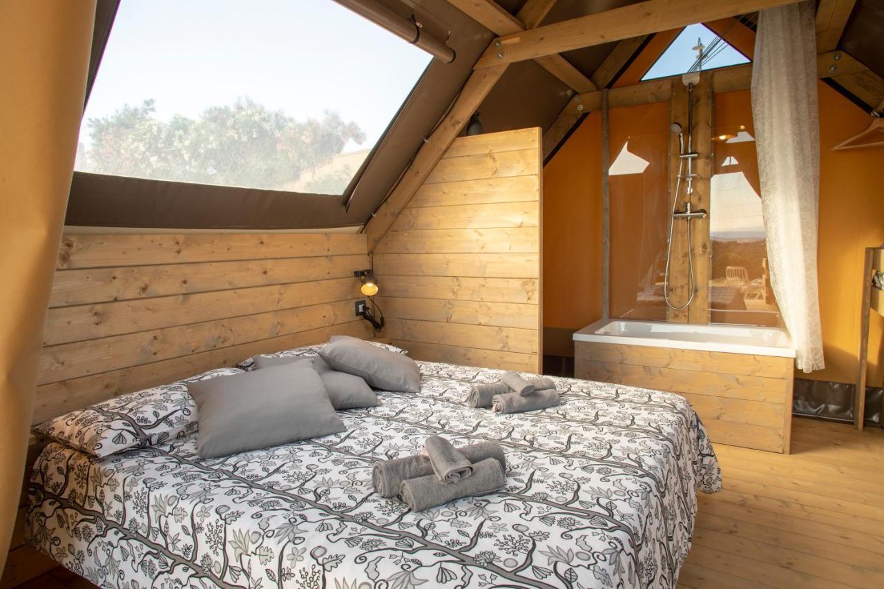 Glamping Debbiare Hotel Riparbella Exterior photo